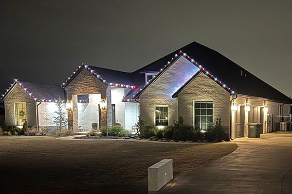 Christmas Light Installation Company In OKLAHOMA CITY 16
